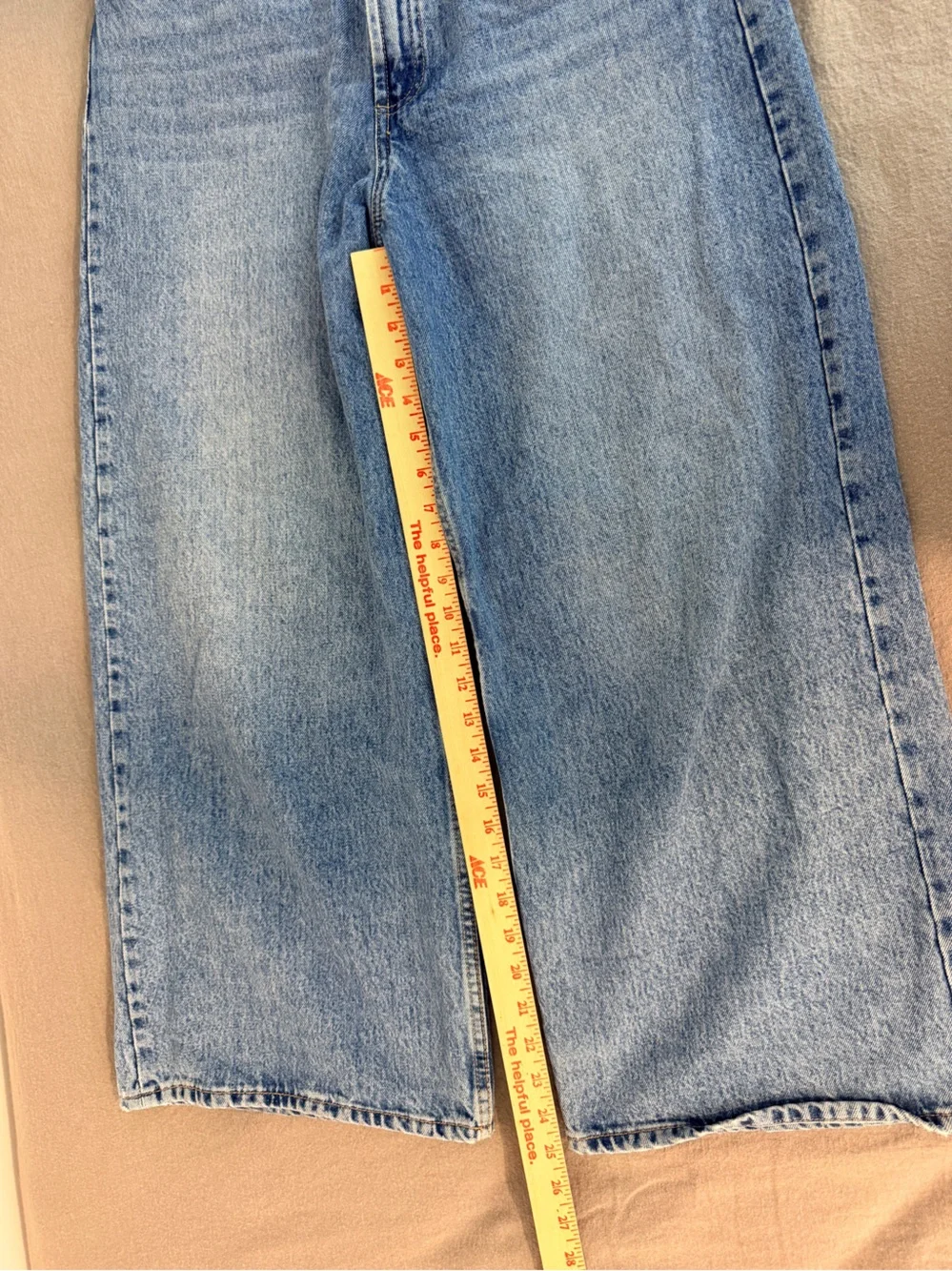 Zara wide leg crop medium light wash jeans 10